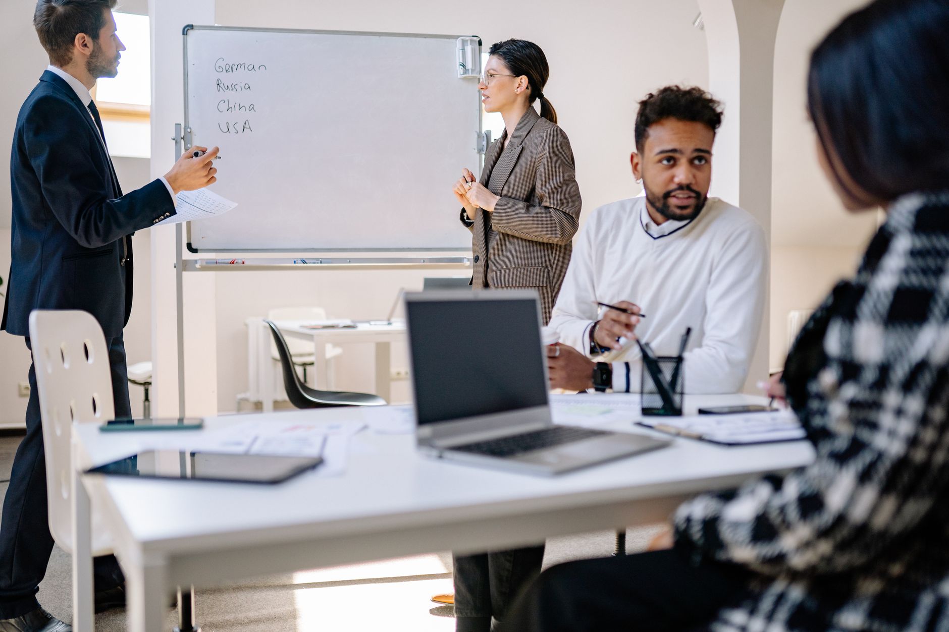 Client Retention Strategies: How to Keep Customers and Boost Profits