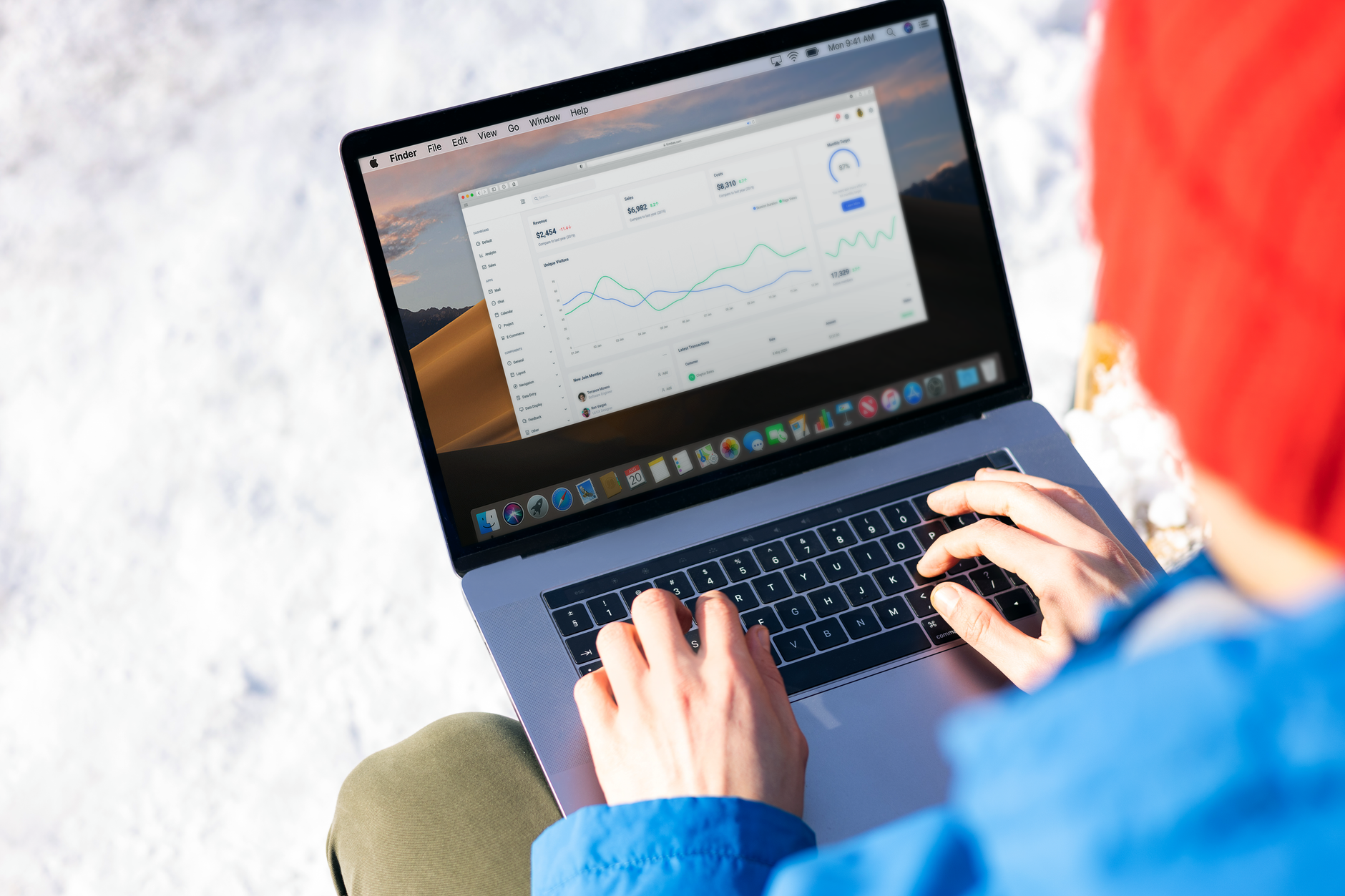 Social Media Algorithms Guide: Architecture, Signals, and Strategy