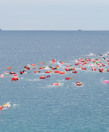 Akdeniz Rüyasında Kulaç Sesleri